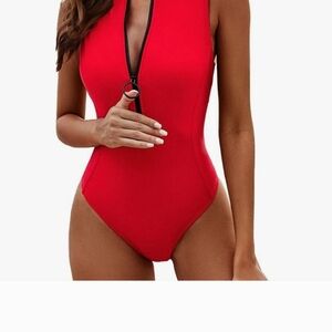 NWT XL CHARMO Sleeveless Rash Guard Swimsuit with Zipper  FITS SIXES 14/16 SEXY